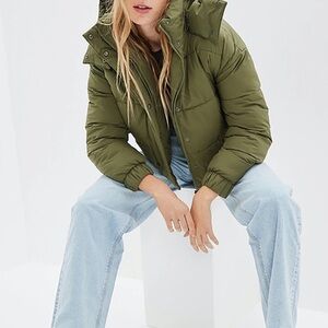 American Eagle Medium Puffer Vest